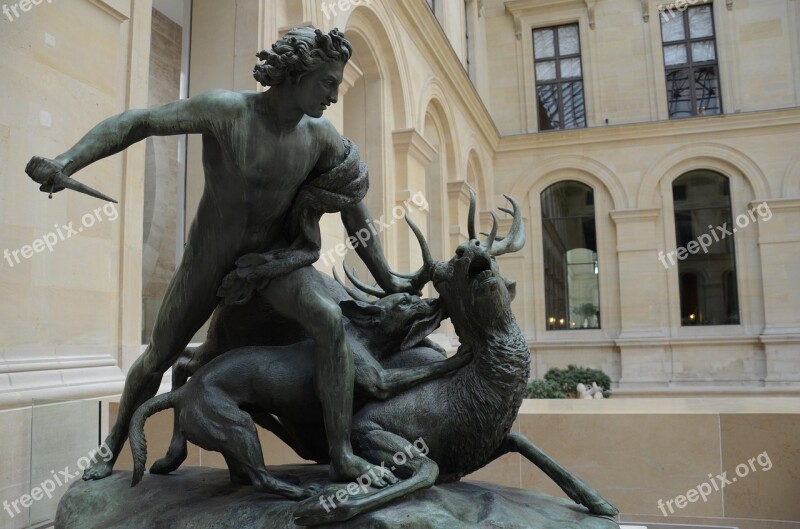 Statue Greek Louvre Deer Killing