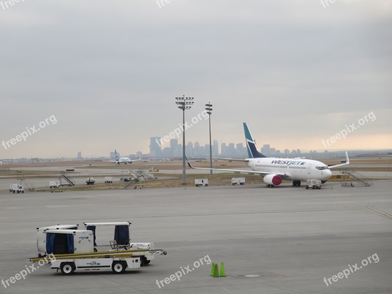 Westjet Plane Airline Yyc Calgary