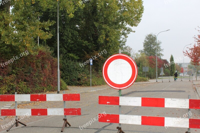 Road Closed Sign Warning Construction