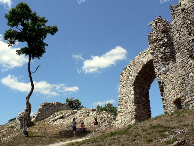 Castle Tree Ruins History Slovakia