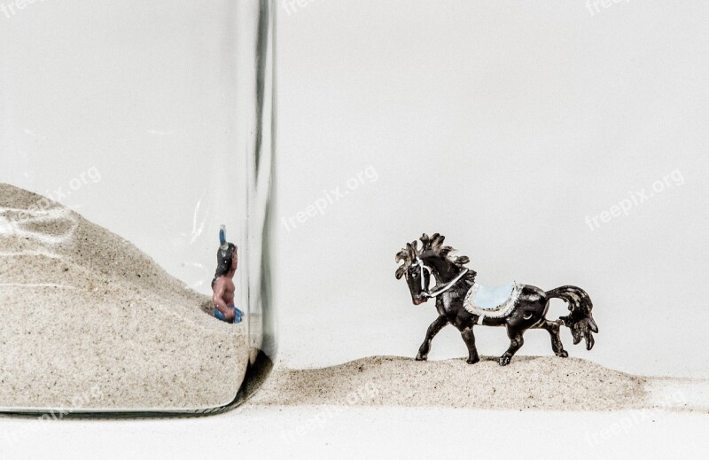 Glass Still Life Horse Indians Sand