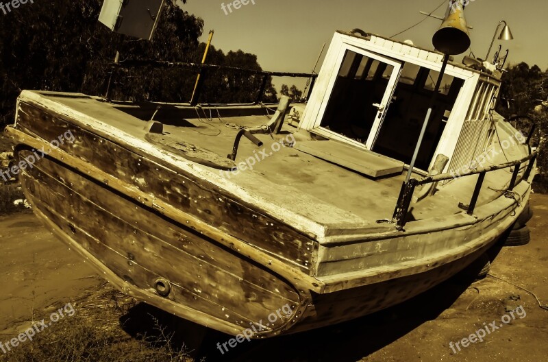 Boat Old Abandoned Aged Weathered