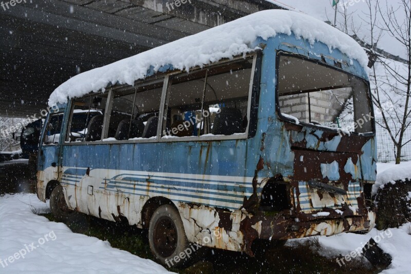 Winter In Rural Areas Quiet Waste Automotive