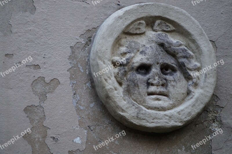 House Facade Head Motif Stone-forming Greek Motif