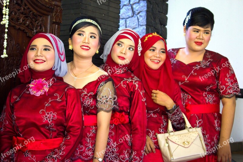 Fashion Java Traditional Indonesia Red