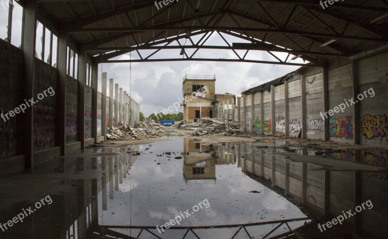 Mirroring Building Water Reflex Glumsø Factory