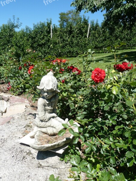 Garden Stone Figure Bed Of Roses Free Photos