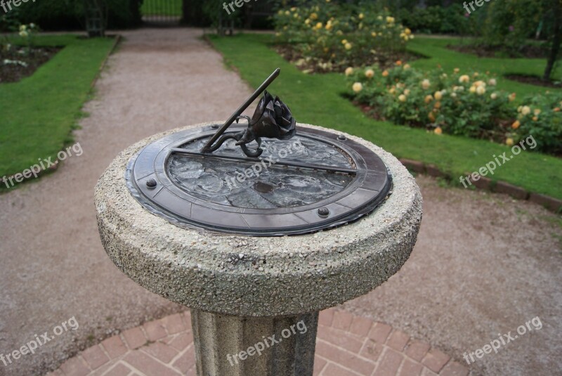 Garden Sun Dial Dial Clock Sun