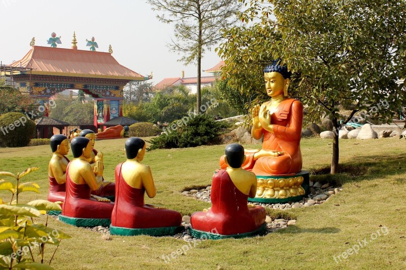 Buddha Teaching Disciples Buddhism Statue