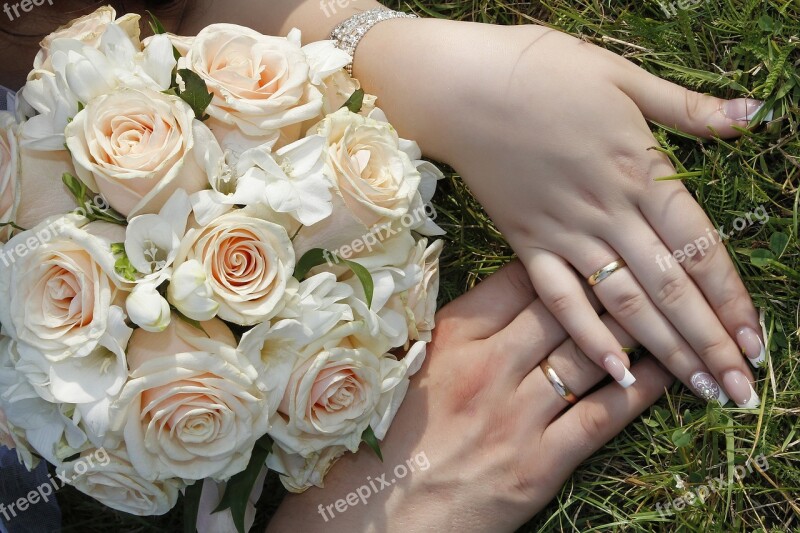 Wedding Rings Gold Hands Bouquet