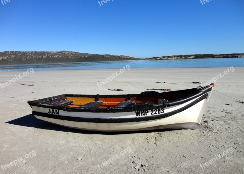 Boat Seaside Lagoon Beach Marooned