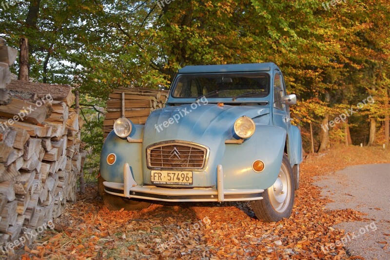 Old Car Autumn Wood Retro Vehicle