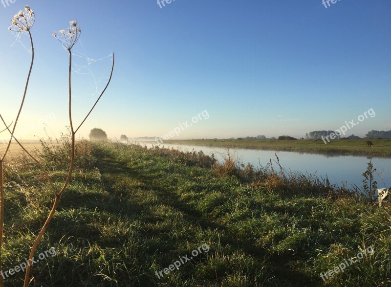 Riverbank Misty Path Trail Nature