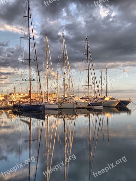 Cagliari Italy Cagliari Italy Italian Sailboats Sailboats Cagliari