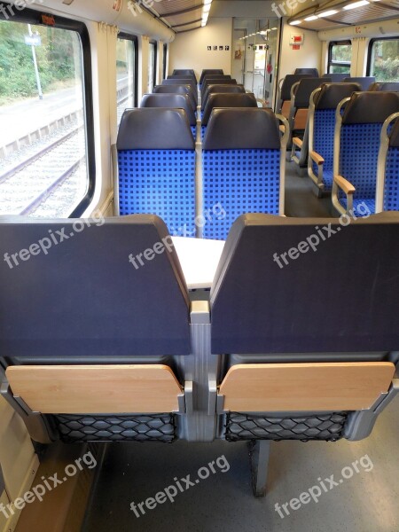 Train Travel Compartment Zugabteil Sit