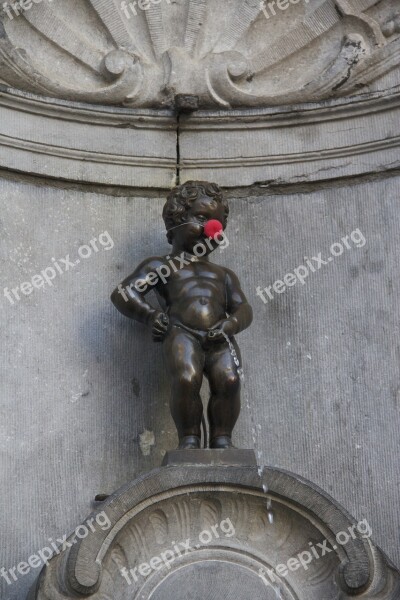 Pee Brussels Street Source Manneken Pis