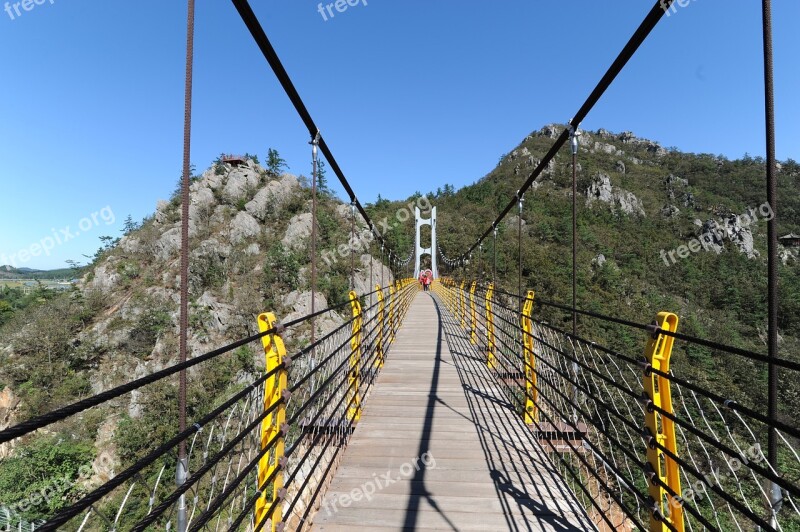 Perspective Mountain Suspension Bridge Bridge Landscape