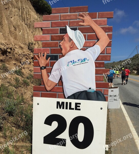 Marathon Running Big Sur Graffiti Wall