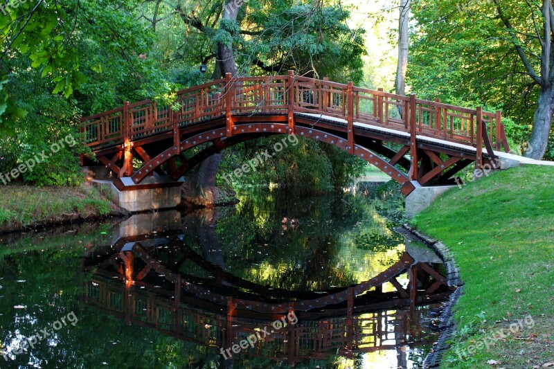 Lake Bridge Water Nature Wooden Bridge