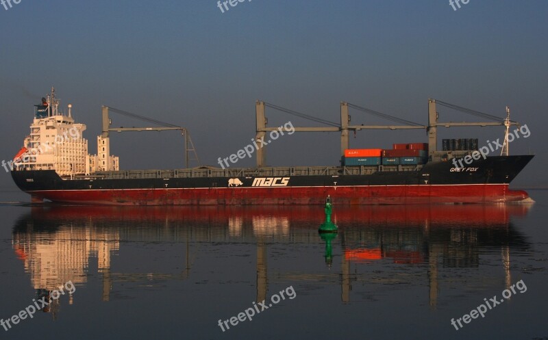 Elbe Ship Transport Container Ship Water