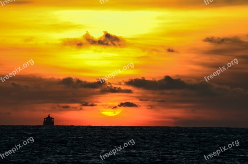 Kaohsiung West Bay Sunset Ship Free Photos