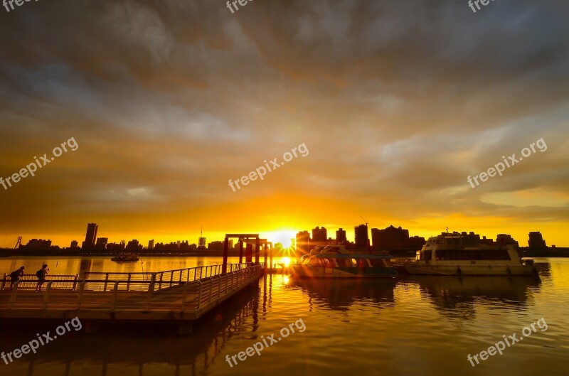 Taipei Dadaocheng Harbour Sunset Ship Free Photos