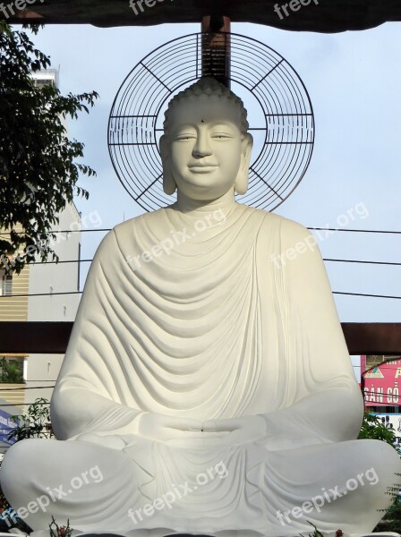 Viet Nam Saigon Buddha Statue Prayer