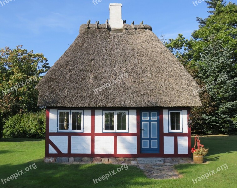 Building Denmark Small Fachwerkhaus With Thatched Roof Newly Restored