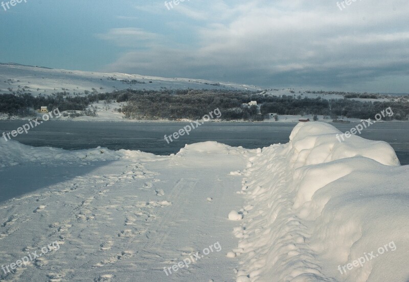 Norway Lapland Kirkenes Fjord Snow