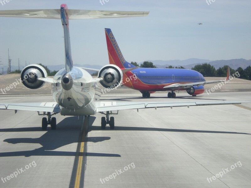 Vegas Money Line Airplane Airport