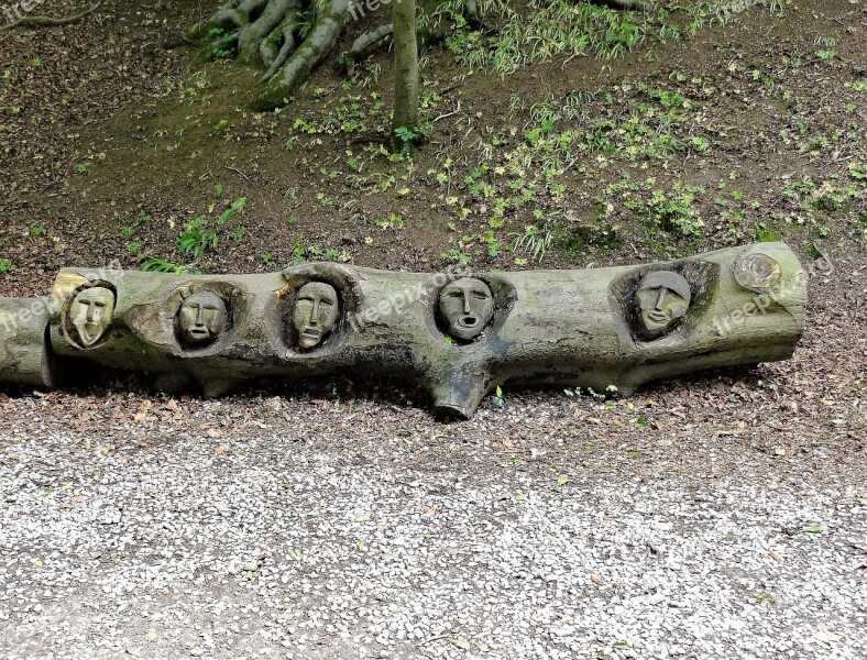 Witches Carved Log Witchcraft Scary