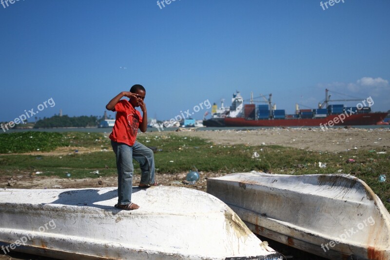 Young Boy Dominican Republic Poverty Child Port