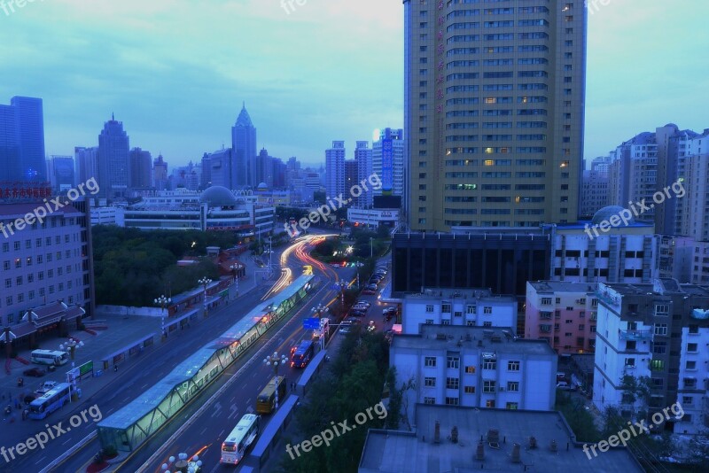 Urumqi Building Early In The Morning Traffic Light Free Photos