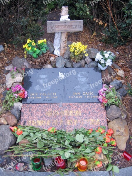 Palach Monument Grave Memorial Cemetery