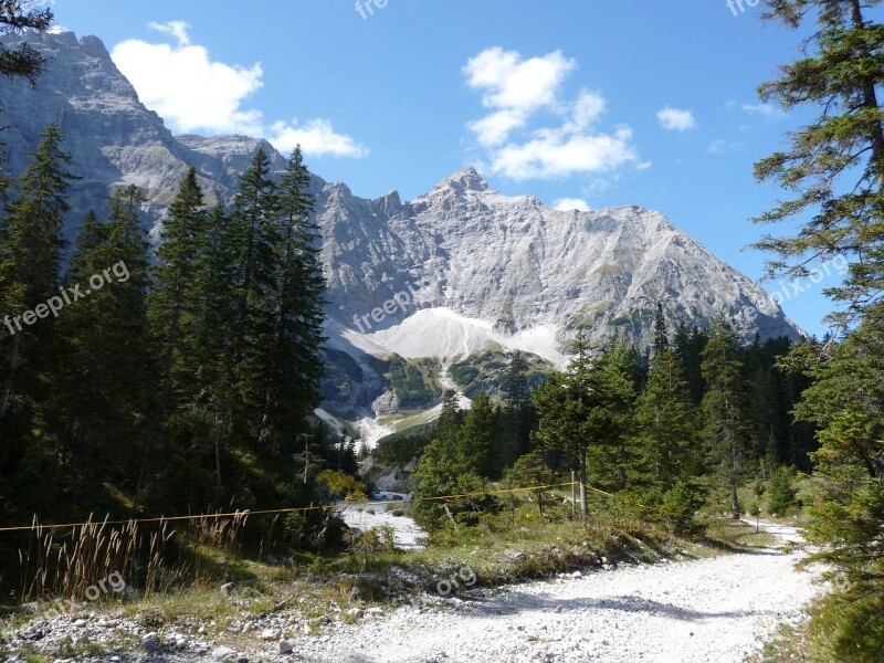 Risstal Eng Karwendel Mountains Hiking