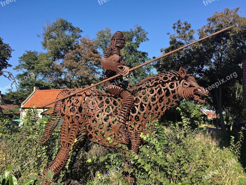 Artwork Statue Horse Horseshoe Ride