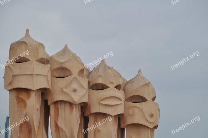 Fun Casa Batlo Architecture Places Of Interest Stone Wall