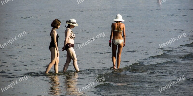 Women Sea Beach Vacation People