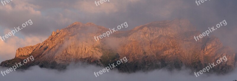 Barcelonette Sunset 3 Nozzles France Mountain