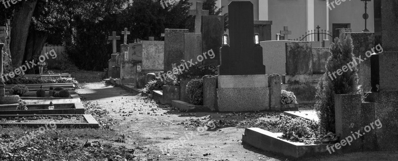 Tombs The Tombstones Cemetery Path Alley