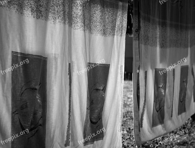 Clothes The Hanging Bed Linen Street City