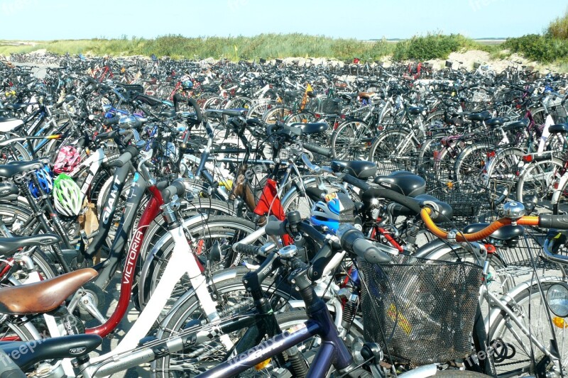 Bicycles Bike Parking Wheel Cycling