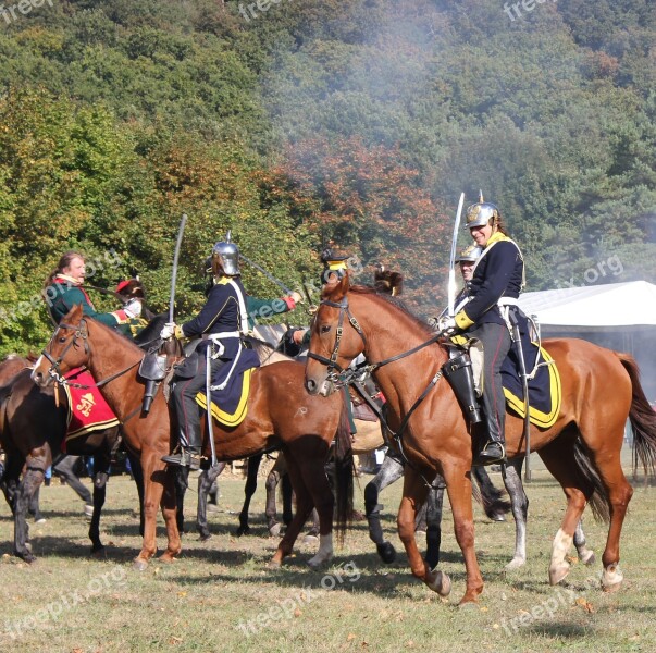 Kone Soldiers History Brown Military Parade