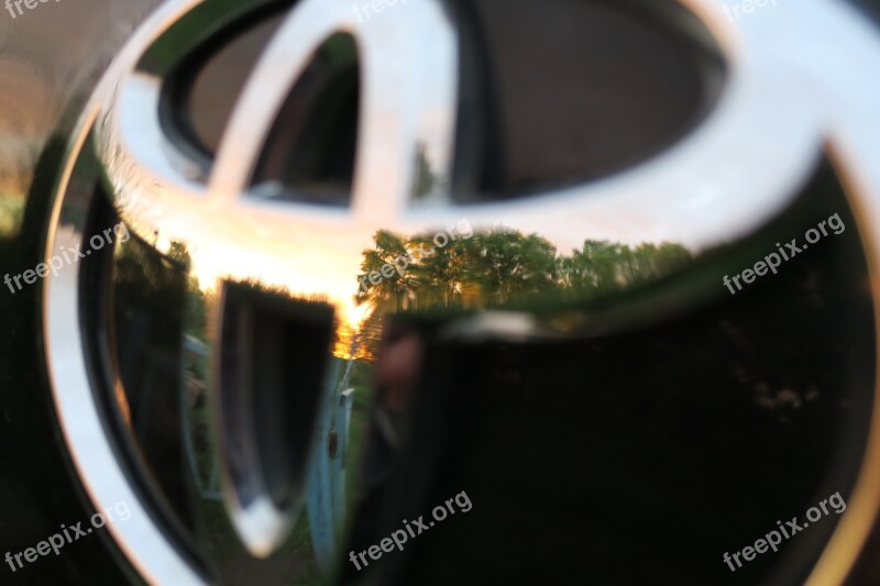 Macro Toyota Auto Emblem Free Photos