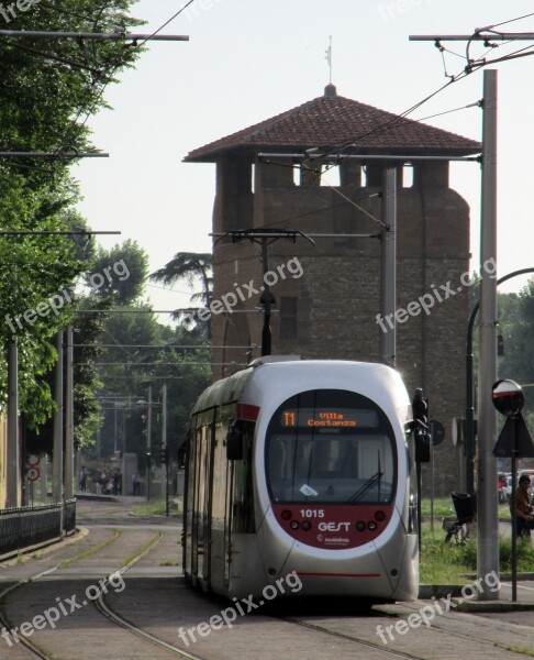 Train Florence Door Tramway Station