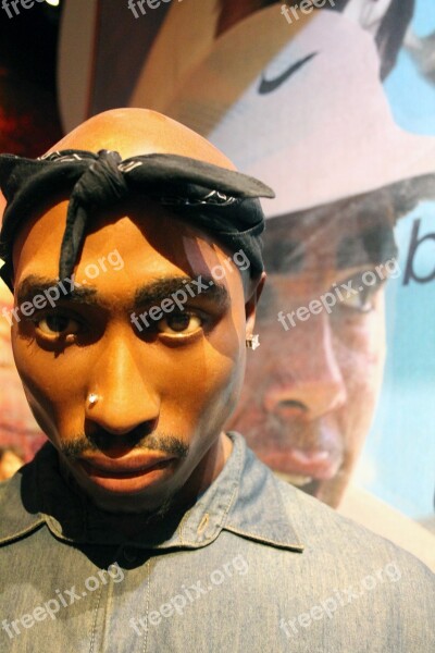 Madame Tussauds Mannequin Music Rap 2pac