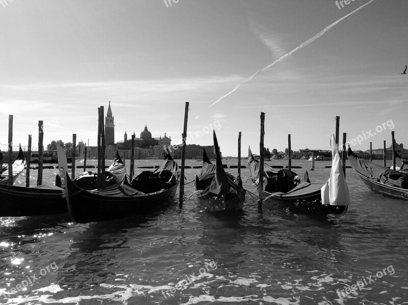 Venice Italy Channel Waterway Gondola