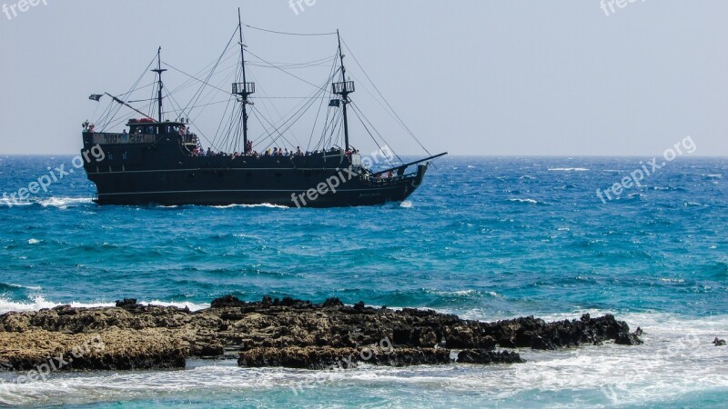 Coast Ship Pirates Sailboat Pirate Ship