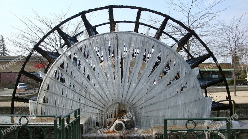 L'isle-sur-la-sorgue Waterwheel Ice Provence South Of France