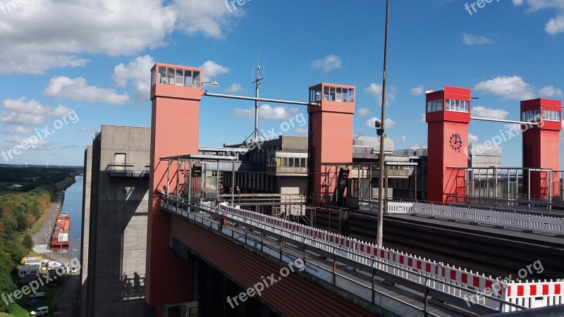 Scharnebeck Boat Lift Technology Waterway Elbeseitenkanal